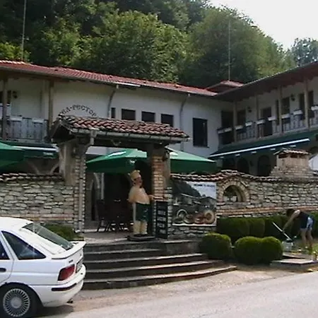 For Guests Bakhus Pensionat